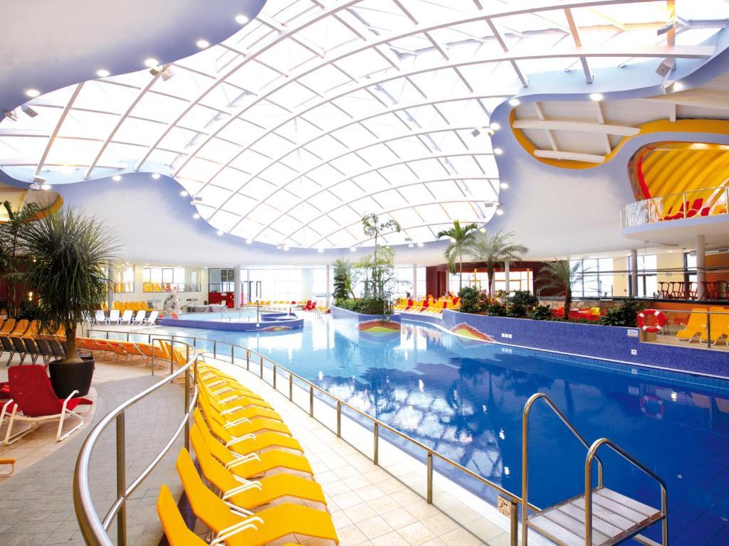 H2O Hotel-Therme-Resort, Fur Familien Mit Kindern Bad Waltersdorf Eksteriør bilde